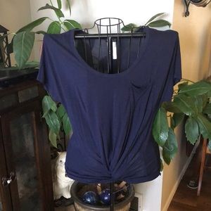 Navy knotted front top